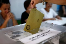 61-milyon-441-bini-askin-secmen-icin-kritik-bilgi-iste-5-adimda-oy-kullanma-MhrwsDBH.jpg