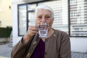 80-yildir-yagmur-suyu-iciyor-cayi-hos-kahvesi-kopuklu-olur-gm2CERSZ.jpg