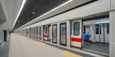 arnavutkoy-istanbul-havalimani-metrosunda-seferler-31-marta-kadar-fiyatsiz-BhG8gMMv.jpg