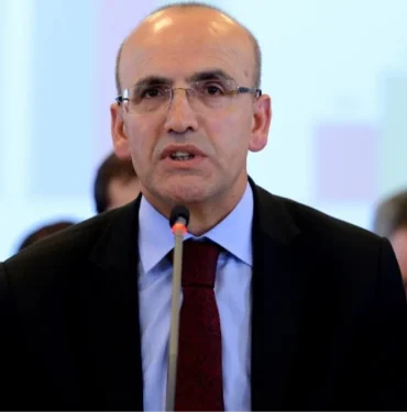 bakan-simsek-duyurdu-turkiye-tarihinin-en-yuksek-dengeli-euro-ihracini-gerceklestirdi-HCEyw8lA.jpg