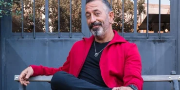 cem-yilmaz-yasadigi-sihhat-problemini-anlatti-nefes-almakta-zorlaniyorum-Z6gCfLRO.jpg
