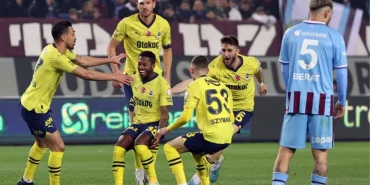 dev-macin-galibi-kanarya-fenerbahce-trabzonsporu-deplasmanda-3-2-yendi-XP6ppDUT.jpg