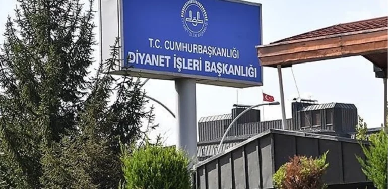 diyanet-isleri-baskanligindan-kutuphane-kapisi-ogrenciye-kapali-haberine-yalanlama-tKBl55tS.jpg