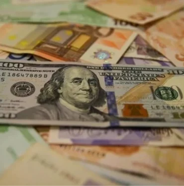 dolar-ve-euro-bugun-ne-kadar-iste-kurlardaki-son-durum-qFpVEypT.jpg