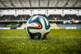doruktaki-kulup-sasirtti-iste-2023-24-doneminde-futbolcularina-en-fazla-maas-veren-20-ekip-x4qJLPg7.jpg