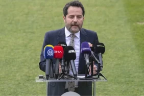 erden-timurdan-tffye-olay-kelamlar-dik-duramiyor-vNhSTAk9.jpg