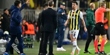 fenerbahcede-deprem-mert-hakan-yandas-trabzonspor-macinda-oynamayacak-EH54w5Ak.jpg