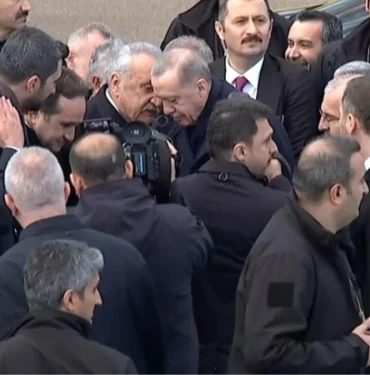fotograflari-oglu-paylasti-cumhurbaskani-erdogani-mehmet-agar-karsilamis-PXrY1wjW.jpg