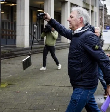 hollandada-irkci-pegida-onderi-tekrar-kuran-i-kerime-saldirdi-1sLYPiwN.jpg
