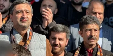 huda-par-adayiyla-fotograf-cekilen-dem-parti-adayi-ihrac-edildi-ZMvDPxtZ.jpg