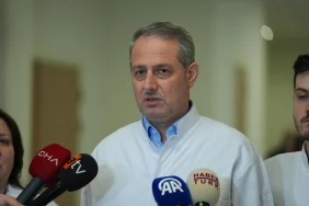 kadir-inanir-agir-bakimda-tedavi-ediliyor-qmeIQNzF.jpg