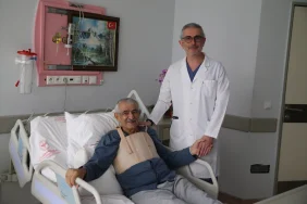 kalp-kapaklari-degistirilen-hasta-sihhatine-kavustu-8bXk9uTx.jpg