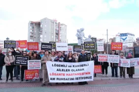 losev-gonulluleri-sihhat-bakanina-reaksiyon-gosterdi-G2jFKFgN.jpg