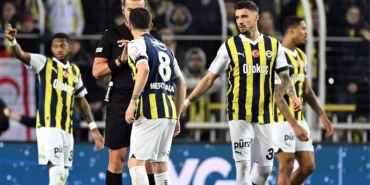 mhk-fenerbahce-pendikspor-macinin-hakemini-kizaga-cekti-NN6yyl1J.jpg