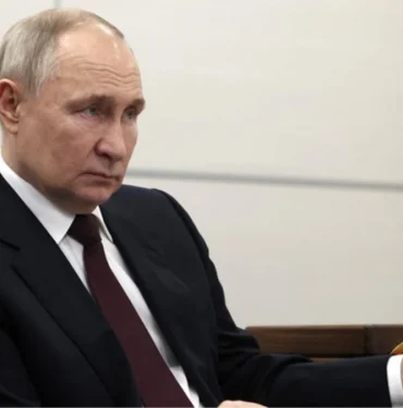 putin-halki-sandik-basina-cagirarak-donbasta-da-oy-kullanilacagini-duyurdu-2ryILZ22.jpg