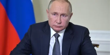 rusya-onderi-putin-ingiltere-ile-balikcilik-mutabakatini-iptal-etti-9AAfnO5r.jpg