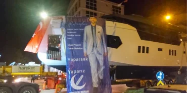 tekrar-refah-partili-aday-kamyona-yuklenen-luks-yatla-secim-konvoyu-duzenledi-TRVgz1rz.jpg