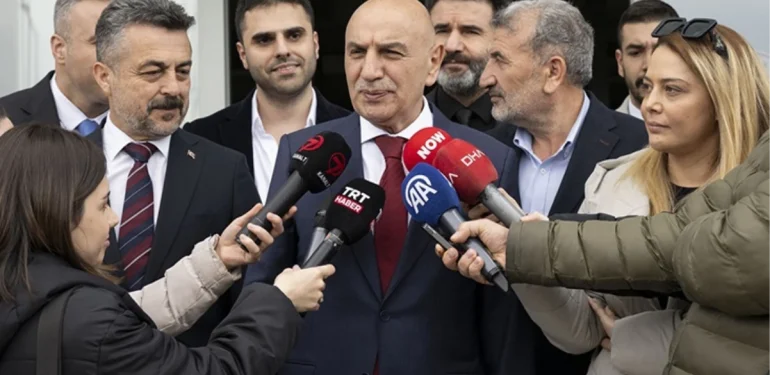 turgut-altinoktan-mansur-yavasa-mal-varligi-sorusu-londradan-mesken-aldiniz-mi-7uSQ1AHZ.jpg