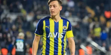 yok-artik-daha-neler-mesut-ozilin-son-halini-gorenlerin-agzi-acikta-kaldi-7wGHWB66.jpg