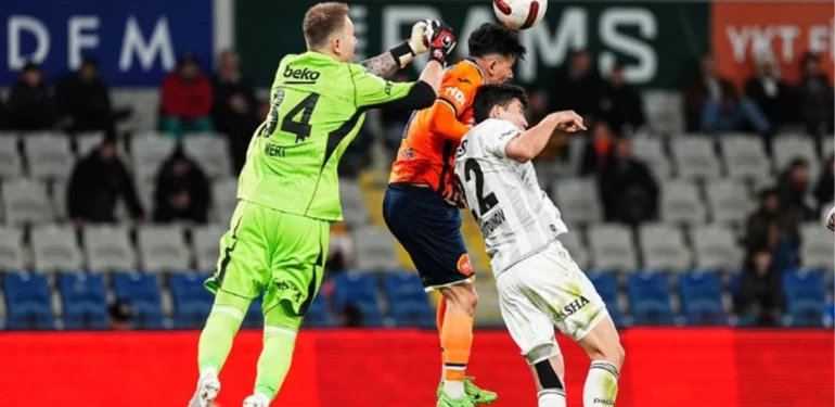 Beşiktaş’ta şok sakatlık! Grubun yıldızı maça devam edemedi