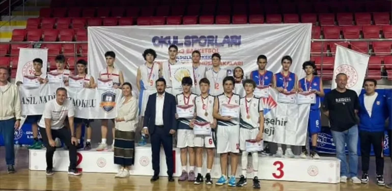 bodrum-mahinur-cemal-uslu-ortaokulu-okul-sporlari-basketbol-bolge-birincisi-RuQqnfwt.jpg