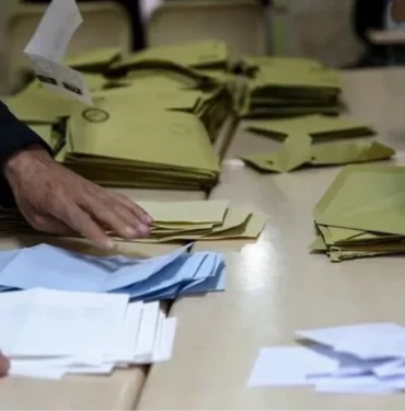 chpli-yetkili-dem-partili-adayin-secilmesine-itiraz-etti-partisi-disipline-gonderdi-gnZaDSdC.jpg