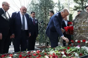 cumhurbaskani-erdogandan-alparslan-turkesin-kabrine-ziyaret-ksxwEGnU.jpg