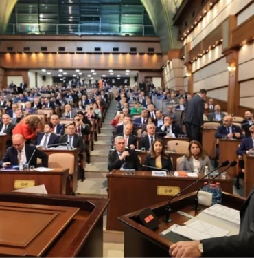 erdogan-topal-ordek-demisti-istikrarlar-degisti-iste-ibb-meclisinde-yeni-koltuk-dagilimi-rkYDfbZZ.jpg