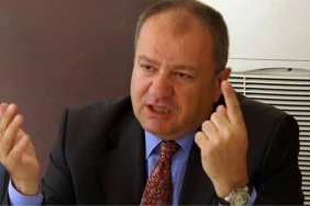 eski-liberal-demokrat-parti-onderi-cem-toker-haberlercomda-lokal-secim-sonuclarini-yorumladi-mvvXu4WA.jpg