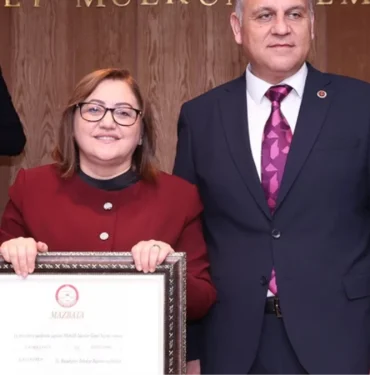 fatma-sahin-mazbatasini-aldi-gaziantep-modeli-turkiye-modeli-olana-kadar-durma-yok-TKRAJCX2.jpg