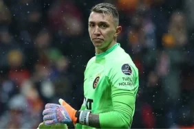 fernando-muslera-galatasarayda-5-kere-dalya-diyecek-jg1Rzx2g.jpg