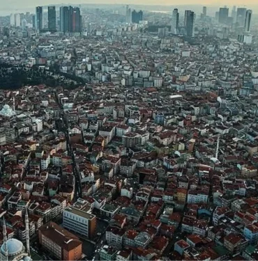 istanbulda-12-ilce-daha-chpye-gecti-beyoglunda-35-yil-sonra-gelen-secim-zaferi-1azJwuVw.jpg
