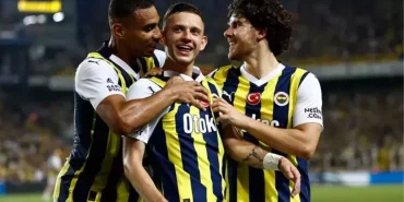 kadikoyde-6-gollu-cilgin-mac-fenerbahce-adana-demirsporu-4-2-yendi-uPeTtFXe.jpg
