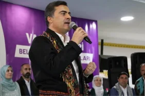 vanda-mazbata-krizinin-cozulmesine-dem-partiden-birinci-yorum-r6bAROGM.jpg